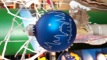 Weihnachtskugel Skyline blau